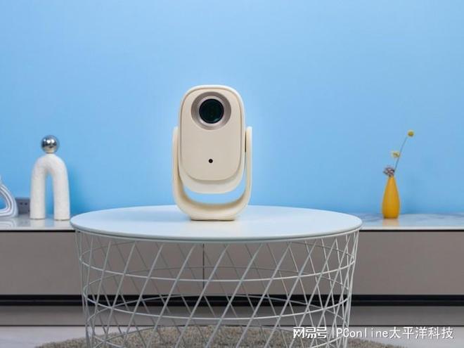 1 Max 如何定义千元投影新标准？AG真人平台千元性价标杆：哈趣 Q(图6)