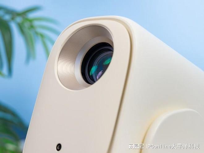 1 Max 如何定义千元投影新标准？AG真人平台千元性价标杆：哈趣 Q(图7)