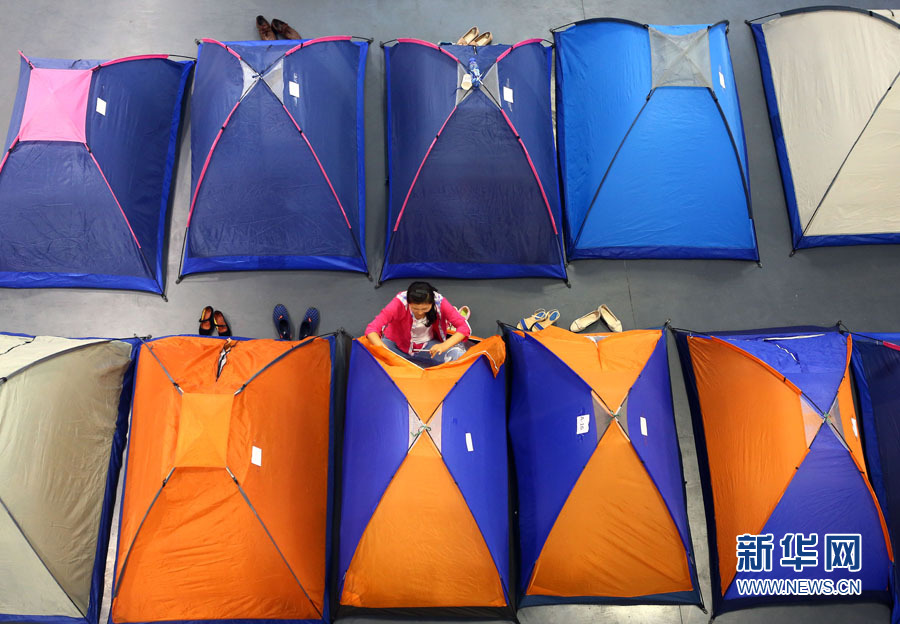 津大学开设“迎新小帐篷”AG真人国际新华网:天(图1) 津大学开设“迎新小帐篷”AG真人国际新华网:天(图1)